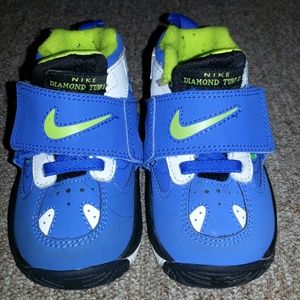 Infant Nike shoes