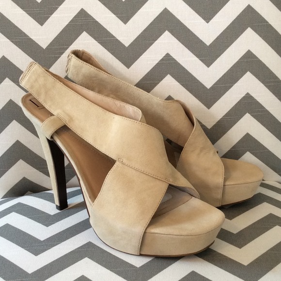 Diane Von furstenberg platform suede sandals 10