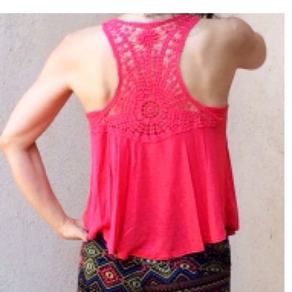 Crochet back tank LAST ONE SALE - Picture 3 of 4
