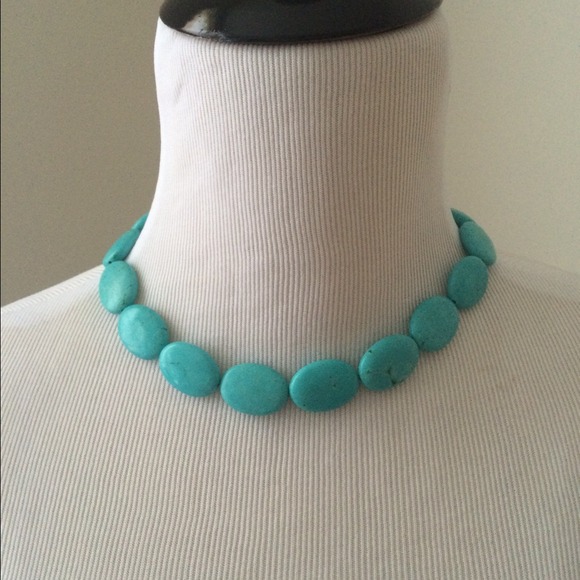 Turquoise beaded necklace