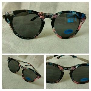 ??Hadley Floral Sunglasses??