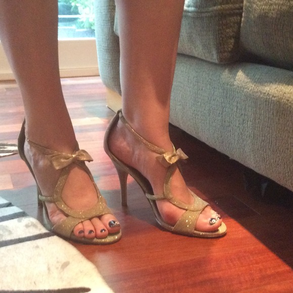 Delman sparkly shoes - Picture 2 of 2