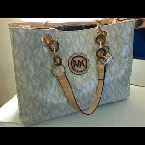 New Michael kors bag