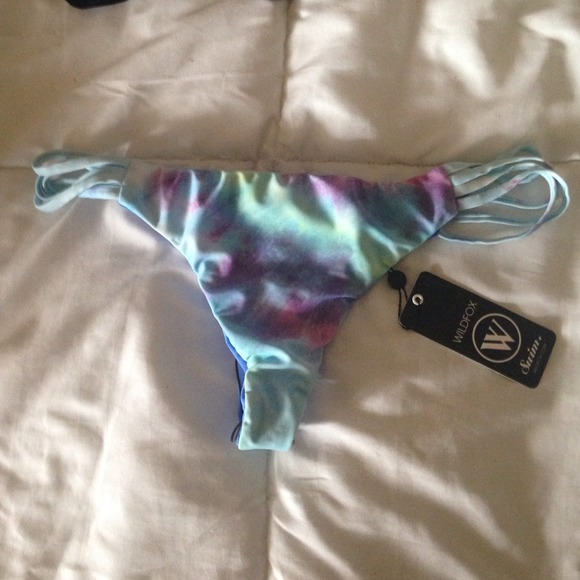 WILDFOX tie dye bikini bottoms