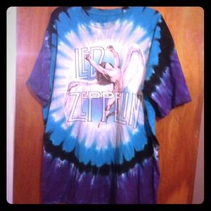 Led zeppelin t-shirt