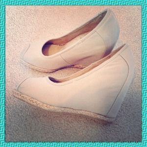 Aldo espadrille wedge in nude/tan