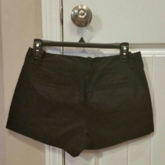 Banana Republic shorts - Picture 2 of 2