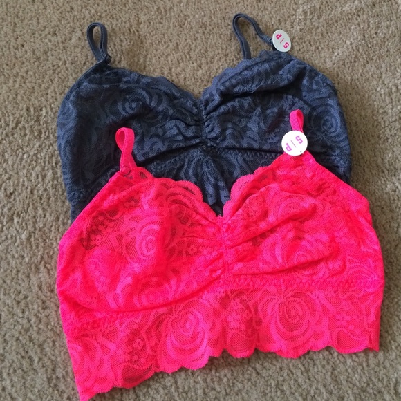 Neon coral bralette VS new with tag. Grey sold - Picture 3 of 4