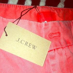 J.Crew Factory Broken In Boyfriend chino shorts.