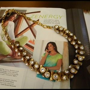 🌹🌹J Crew Rolling Crystals Necklace🌹🌹
