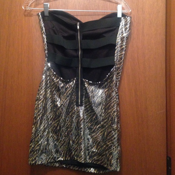 Cocktail Party🍸 - Picture 2 of 2