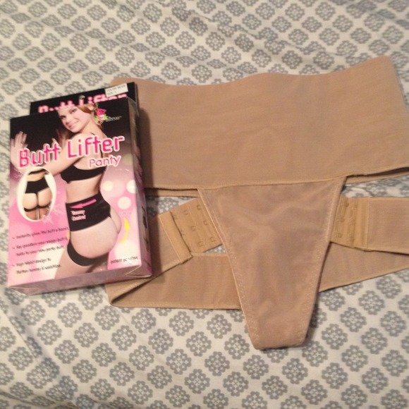 Butt lifter never worn fits size 6-8