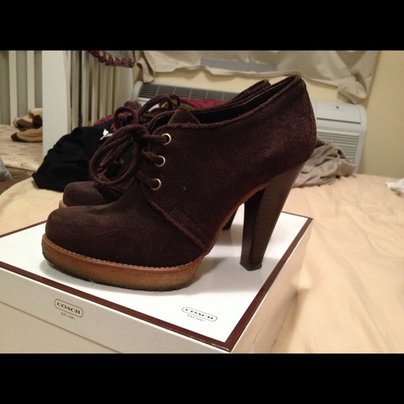 Coach suede ankle bootie pump