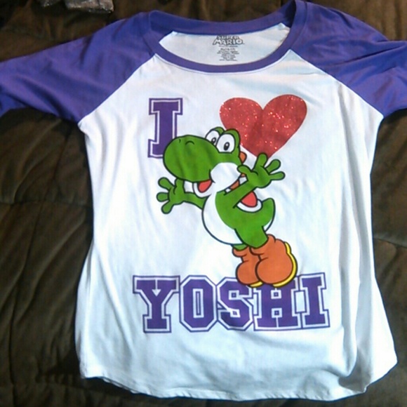 Purple /white "I love Yoshi " T-shirt