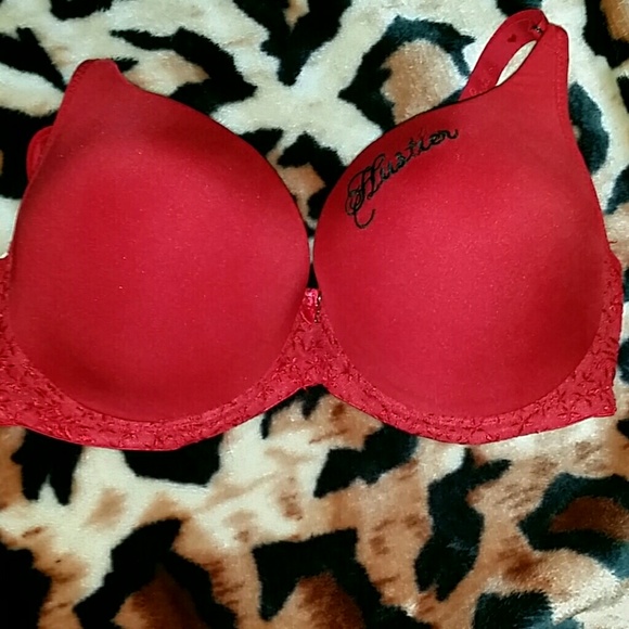 Red bra 38DD