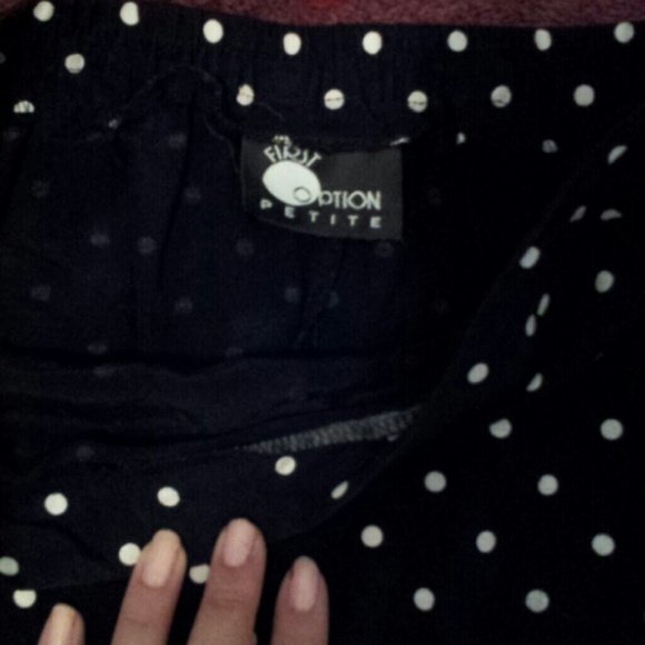 TRADED ∆∆∆Flowy Black/White Polka Dot Skirt - Picture 3 of 4