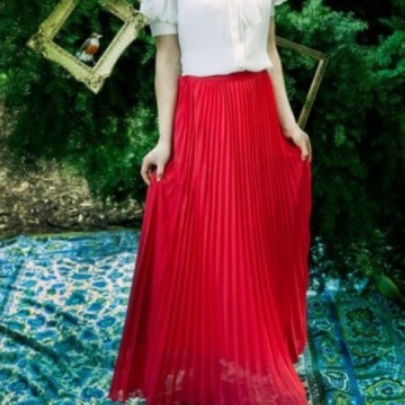 shabby apple Dresses & Skirts - Shabby Apple red pleated maxi skirt