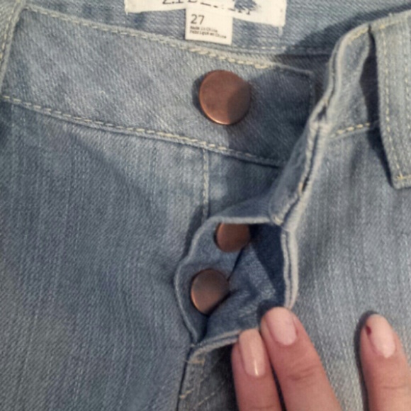 Cuttoff shorts - Picture 4 of 4