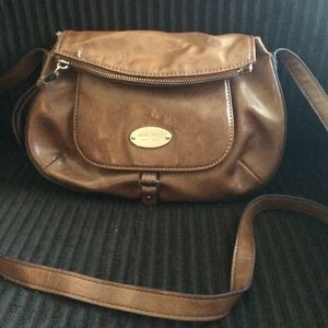 Brown purse.