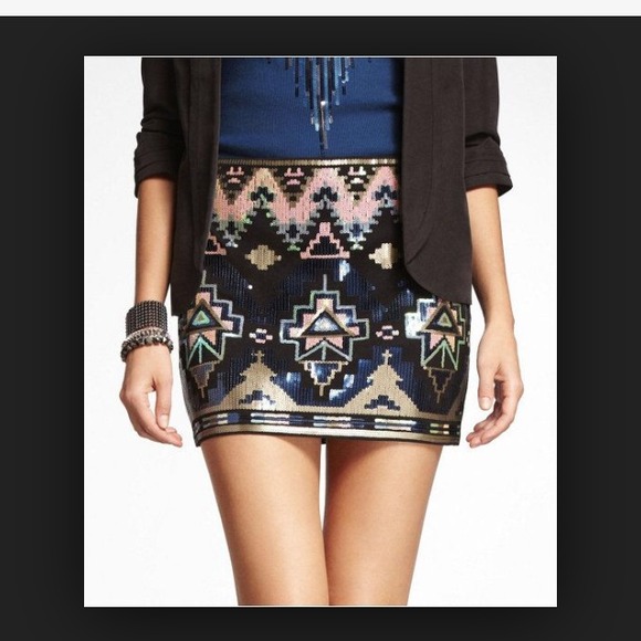 Black express aztec sequin skirt