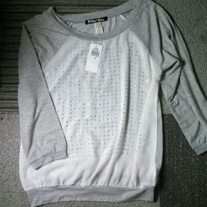 Planet Gold grey and white top M