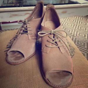 Report lace up front wedge