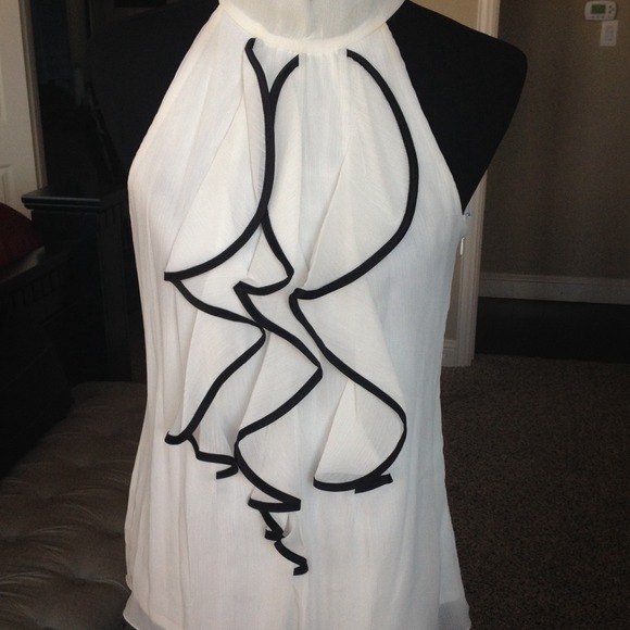 ❤️SOLD IN BUNDLE - Picture 2 of 3