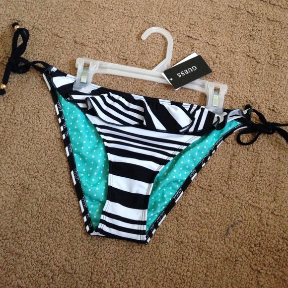 Sexy bikini bottom by GUESS