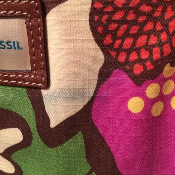 Fossil multi-color purse! - Picture 3 of 4