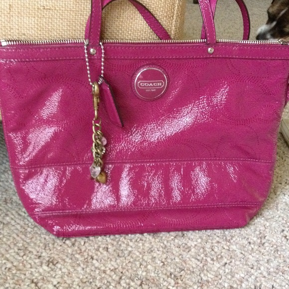 *REDUCED-Authentic coach purse. Pristine condition