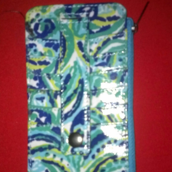 Designer multiple use wallet - Picture 2 of 2