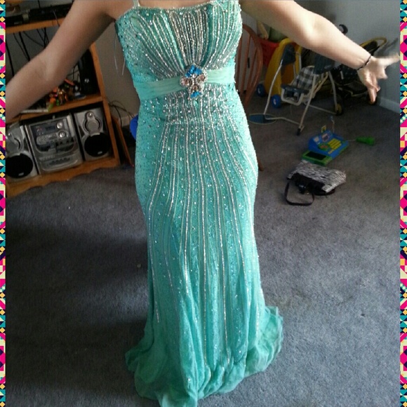 Gorgeous Blue Dress