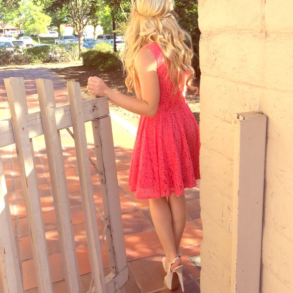 <<Reduced!!>> Off the shoulder coral dress! $20