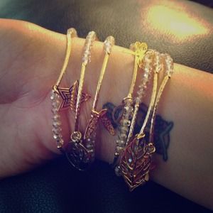 NEW- gold filled-Clear bracelet set (7ea total)