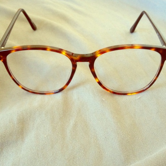 American Apparel clear frame glasses