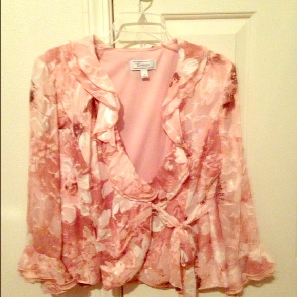 Beautiful Pink Floral Blouse
