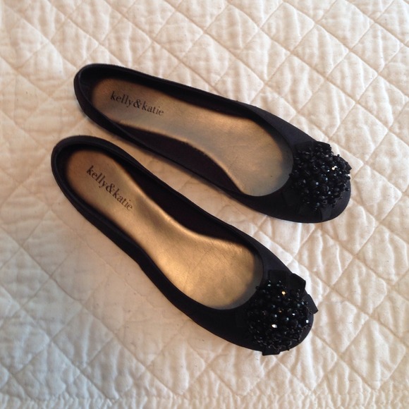 Pom-Pom Beaded Black Silk Flats -- Size US 8