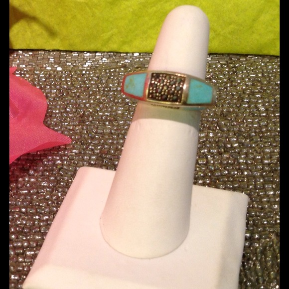 ❎H O L D ❎Turquoise 💍 w St silver & Marcasite
