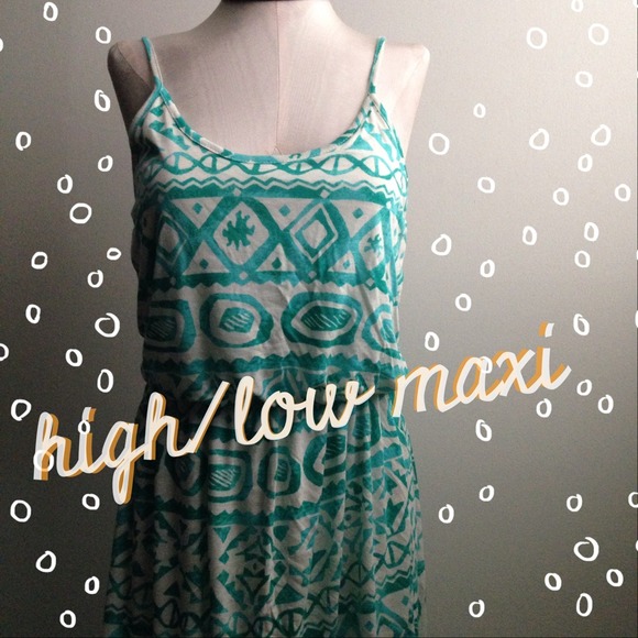 Temporary Sale ⭐️High Low Maxi Dress