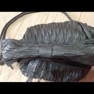 🚫 sold to local consignment. Great leather!!