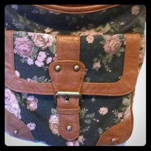 Over the shoulder small purse