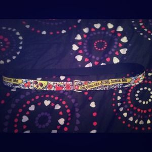 Ed hardy belt. Fits size 15-17