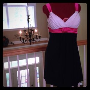 Black white and pink dress!
