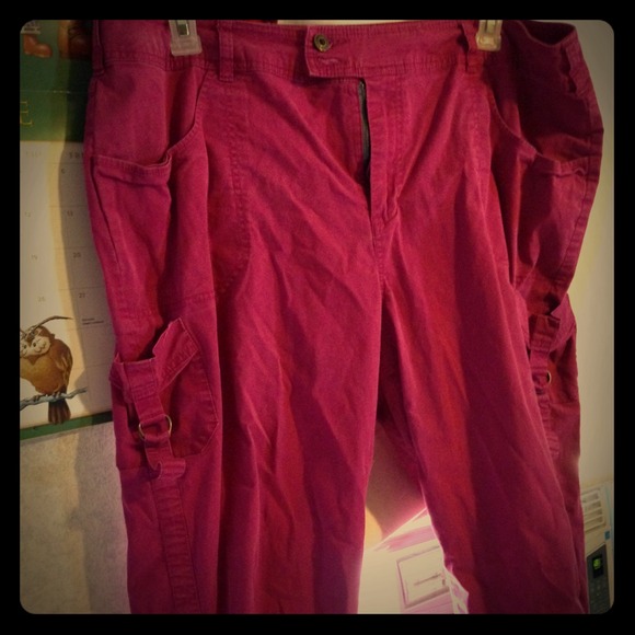 Radiant Orchid cargo capris