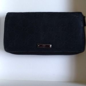 Gucci Wallet/ Clutch