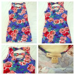 NWOT Forever 21 floral body-con dress