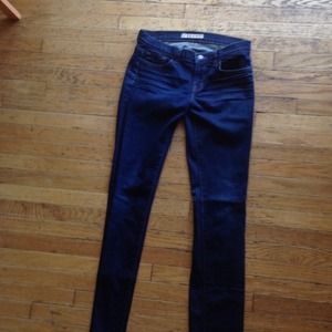 28 J Brand Skinny Jeans