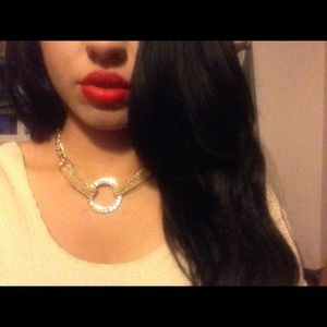 💋SOLD💋Gold guess necklace!!! (New with tags)