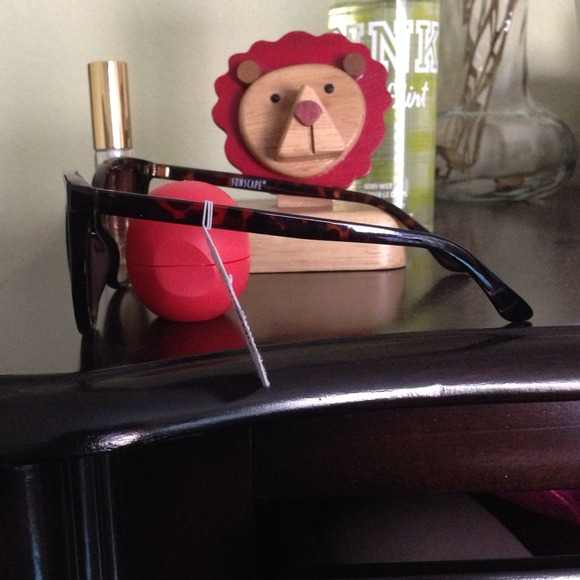Sunglasses - Picture 2 of 3