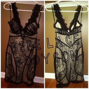 🎈REDUCED!🎈NWOT Bebe V Neck Lace BODYCON Dress